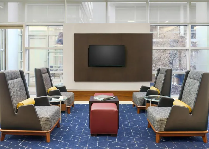 Courtyard By Marriott Atlanta Buckhead